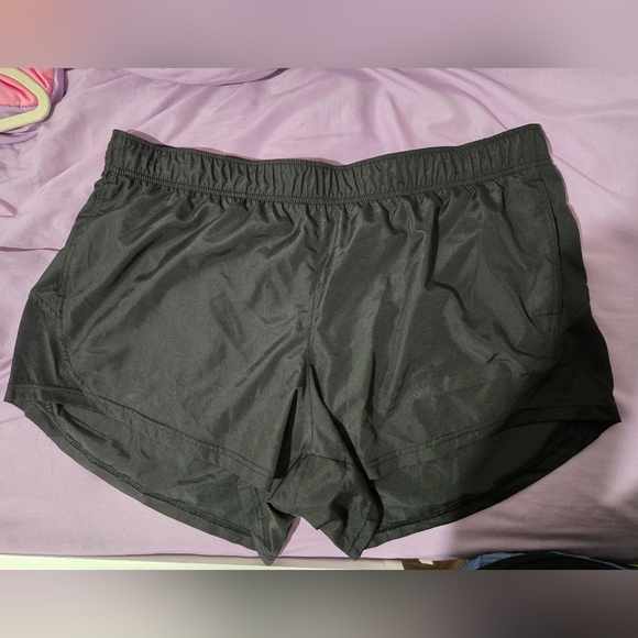 Avia Athletic Works Black Performance Shorts W/liner - Picture 1 of 8